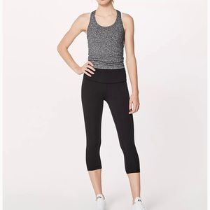 Wunder Under High-Rise Crop 21"